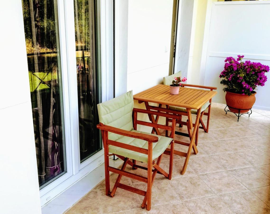 Giorgos Apartments. Skála Foúrkas Dış mekan fotoğraf