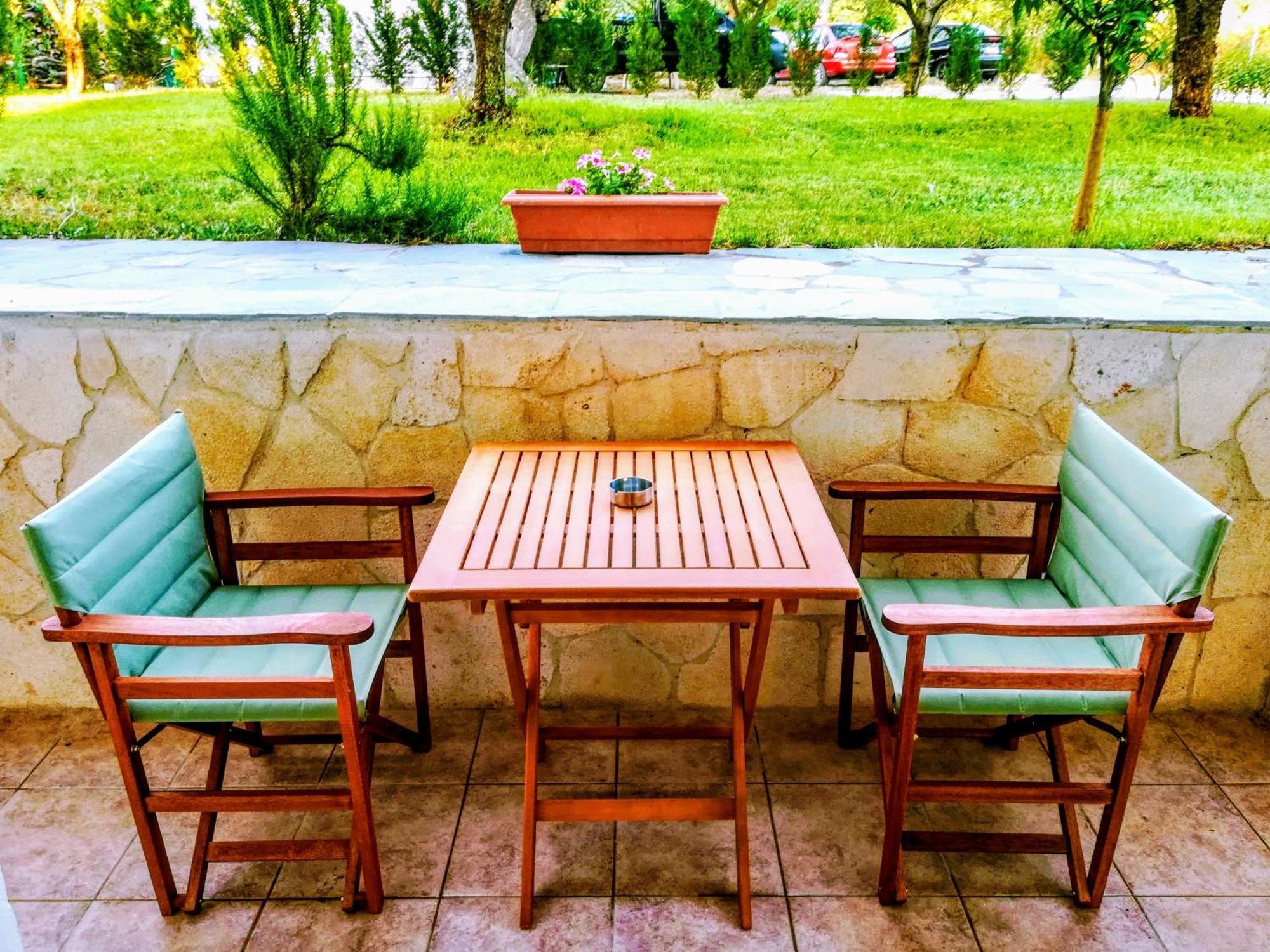 Giorgos Apartments. Skála Foúrkas Dış mekan fotoğraf